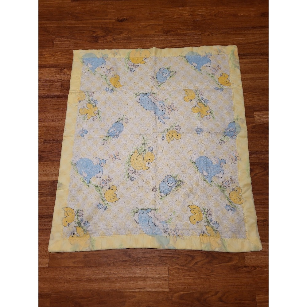 Vintage‎ Beacon Satin Trim Bunny & Chick Crib Blanket